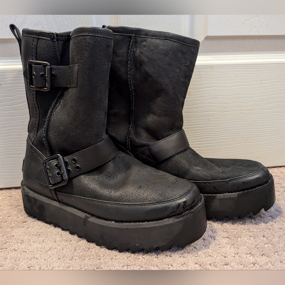 UGG Engineer Boots Lined